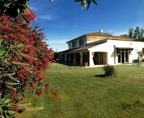 Hotel Domominore Fertilia Exterior photo